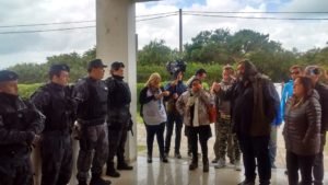 Lee más sobre el artículo Espionaje y persecución: SOLIDARIDAD CON NUESTRO SECRETARIO GENERAL, ROBERTO BARADEL, COMPAÑERO de LUCHAS, RESISTENCIA y CONQUISTAS