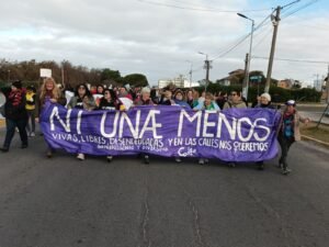 Lee más sobre el artículo 3J: La Costa se movilizó a 9 años del primer NI UNA MENOS – ¡VIVAS Y LIBRES NOS QUEREMOS!